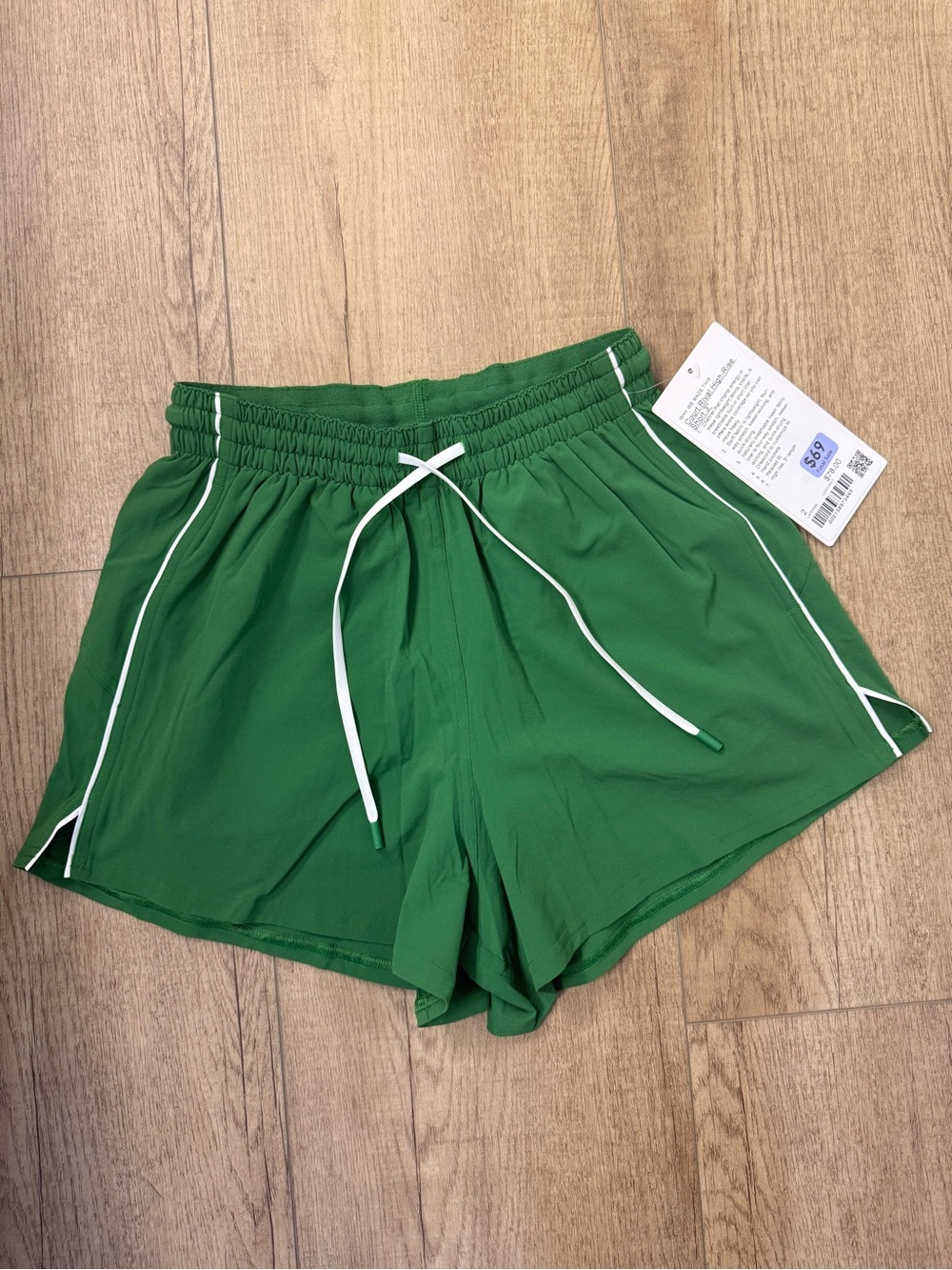 Lululemon Court Rival HR 3” Short